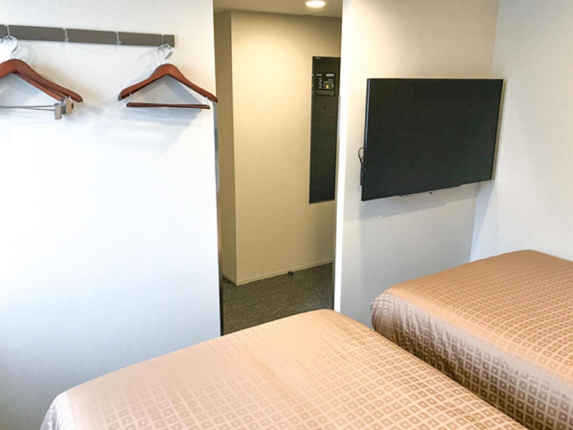 Hotel Livemax Chiba Chuo-Ekimae Ngoại thất bức ảnh